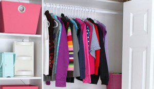clothes hanger wardrobe tips