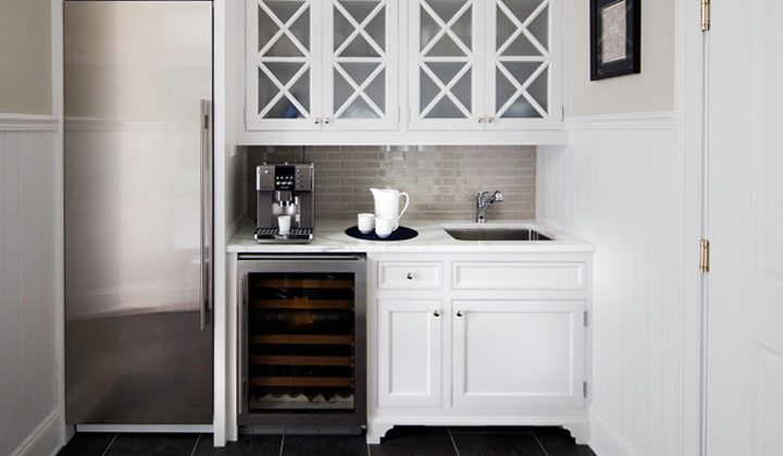 Must Have Kitchen Remodel Features For Party Hosts - Bradco Kitchen & Bath